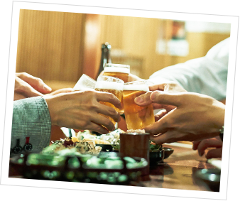 たまには皆で飲みに行こう!